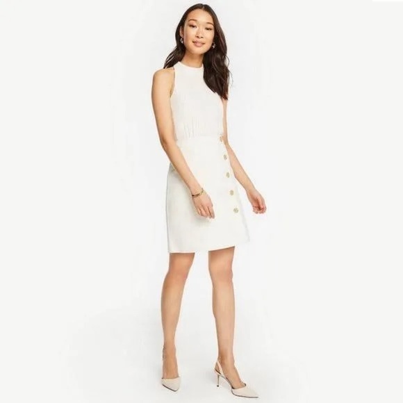 Gorgeous Cream Off White Ann Taylor Buttoned A-Line Weave Zip Back Skirt Size 8 - Picture 1 of 9